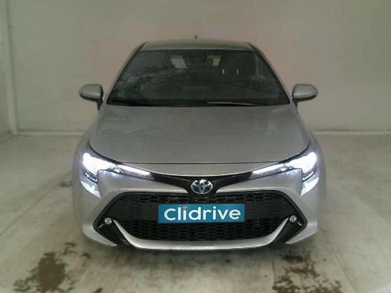 Begagnad Toyota Corolla Active 98 HK (72 kW) 2022 Grå SUV