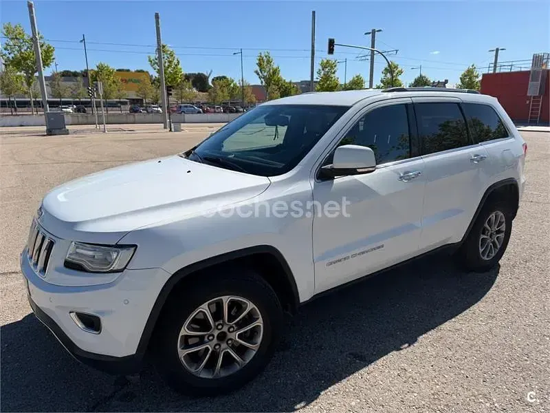 Käytetty Jeep Grand Cherokee Limited 190 HP (139 kW) 2014 Valkoinen Katumaasturi