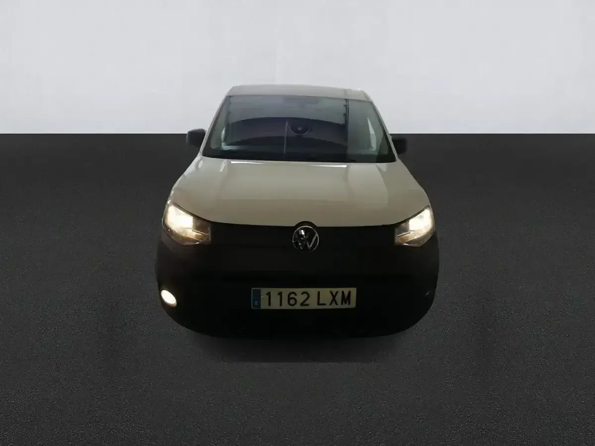 Usado VW Caddy 122 CV (89 kW) 2022 Blanco Monovolumen