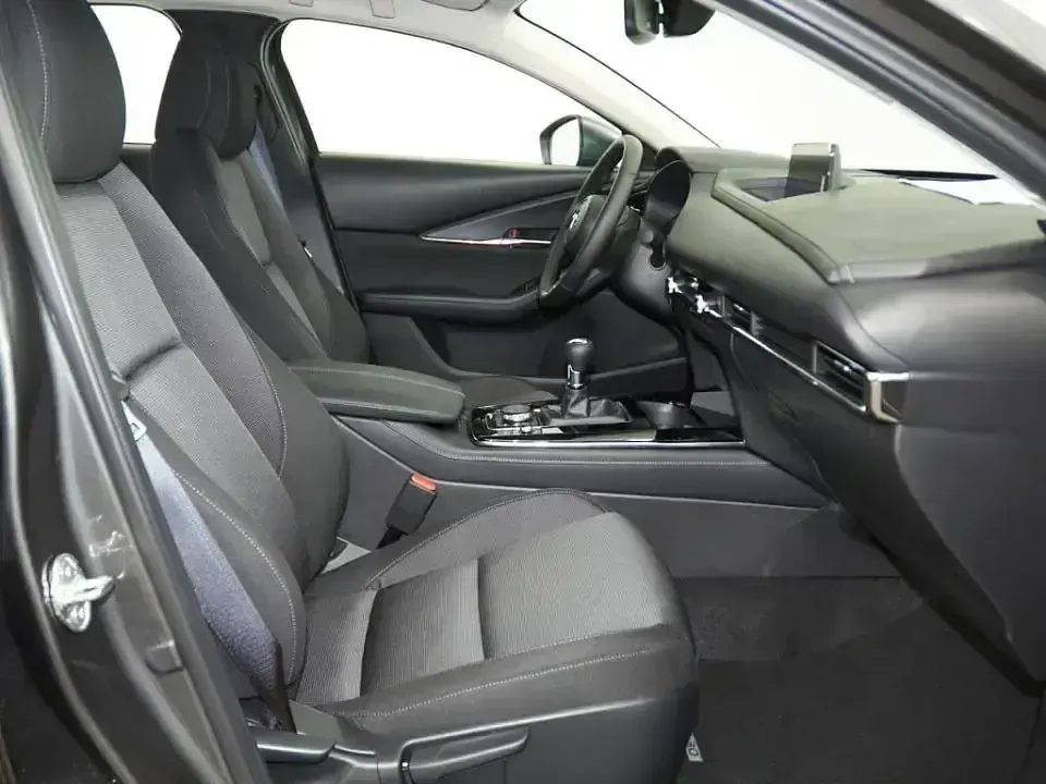 Usado Mazda CX-30 Center-Line 140 CV (102 kW) 2025 Otro SUV