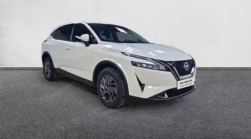 Usado Nissan Qashqai Acenta 140 CV (102 kW) 2022 Lunar white (perlada) SUV