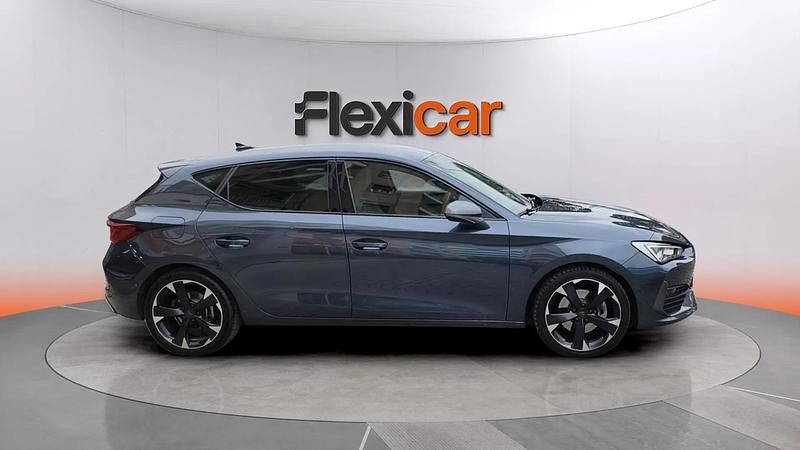 Używany Cupra Leon 190 KM (139 kW) 2023 Szary Sedan/Limuzyna