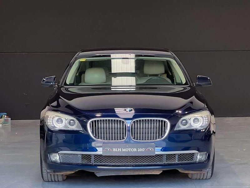 Usado BMW 730 245 CV (180 kW) 2009 Azul Berlina