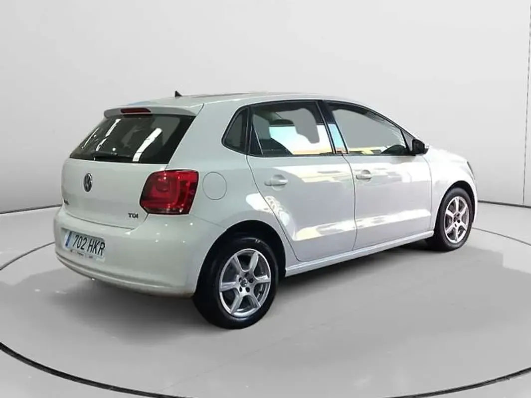Usado VW Polo Advance 75 CV (55 kW) 2012 Blanco Utilitario