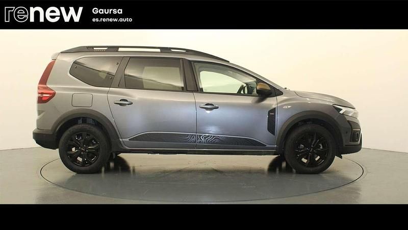 Usado Dacia Jogger Extreme 140 CV (102 kW) 2024 Gris Monovolumen