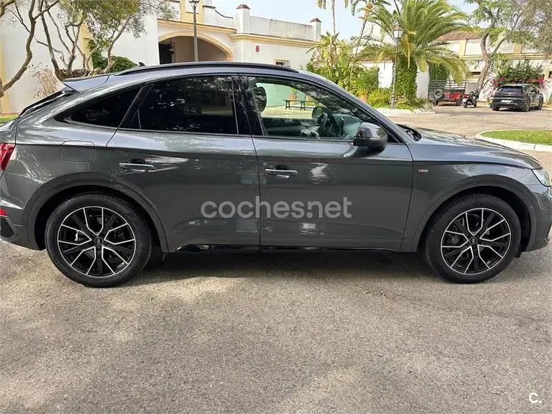 Usado Audi Q5 Sportback S-Line 163 CV (119 kW) 2023 Gris / plata SUV