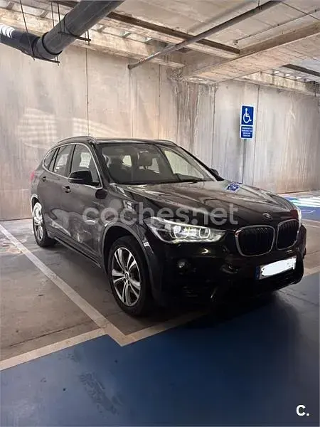 Usado BMW X1 Sport Line 190 CV (139 kW) 2016 Negro SUV