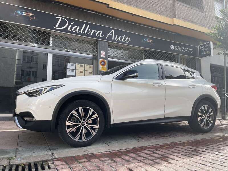 Blanco Usado 2019 Infiniti QX30 Premium SUV | 17.200 € (Buen precio) - Imagen 1/4
