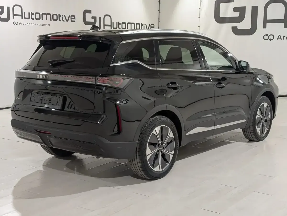 Nuevo Ebro s700 Luxury 147 CV (108 kW) 2025 Negro SUV