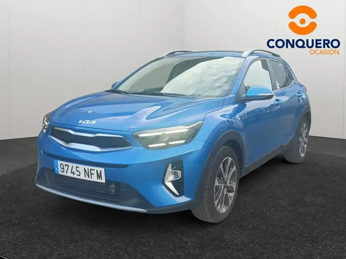 Usado Kia Stonic Style 100 CV (73 kW) 2025 Azul SUV
