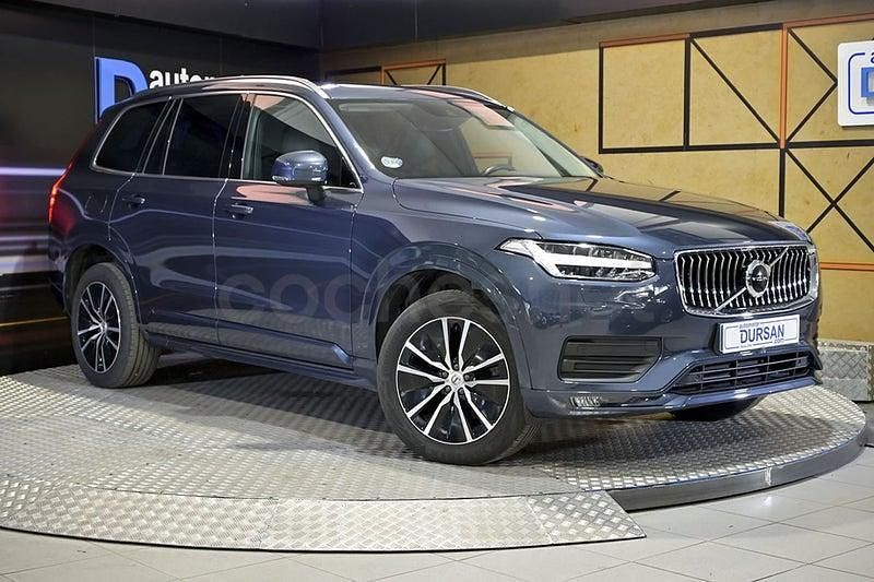 Usado Volvo XC90 Momentum 250 CV (183 kW) 2021 Azul SUV