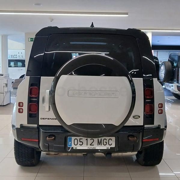 Usado Land Rover Defender SE 249 CV (183 kW) 2023 Gris / plata SUV