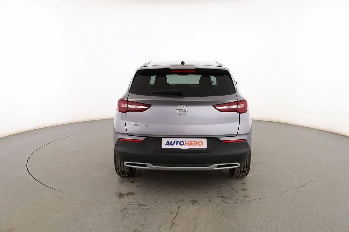 Usado Opel Grandland X 131 CV (96 kW) 2019 Gris SUV