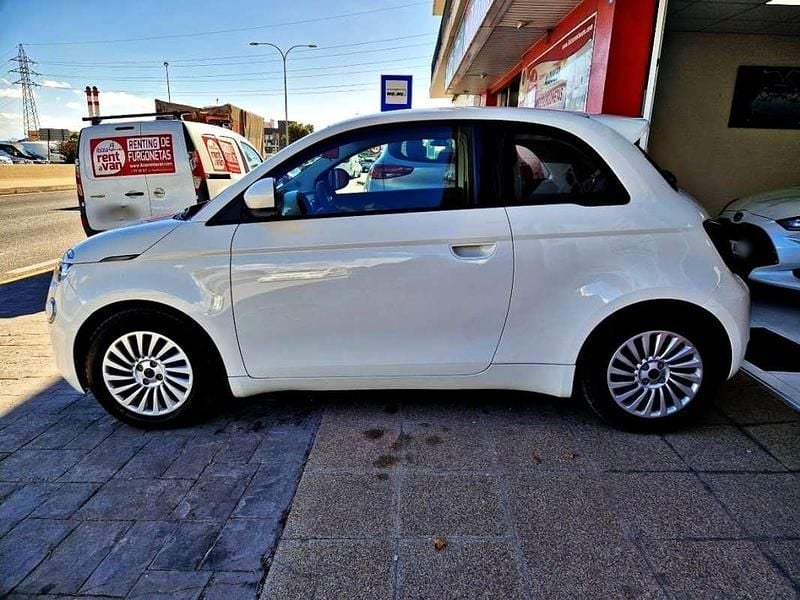 Usado Fiat 500e 86 kW (118 CV) 2023 Blanco Descapotable