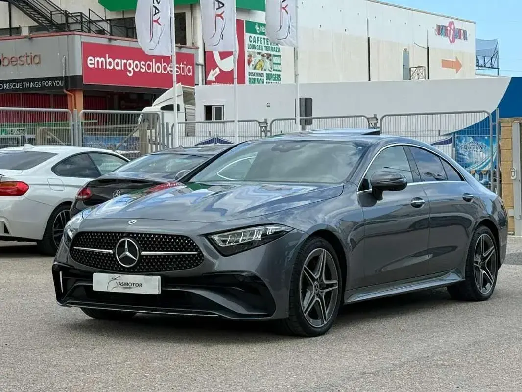 Usado Mercedes CLS300 265 CV (194 kW) 2023 Gris Coupe