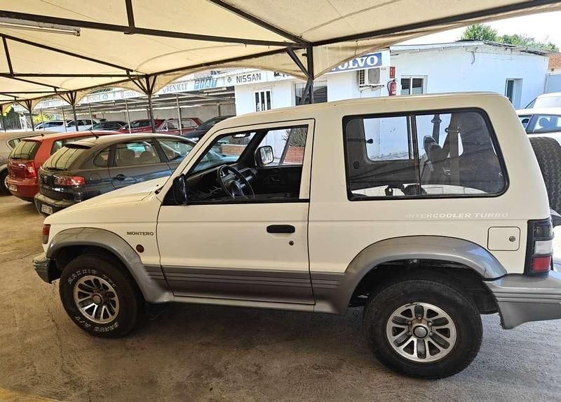 Usado Mitsubishi Montero 99 CV (72 kW) 1993 Blanco SUV