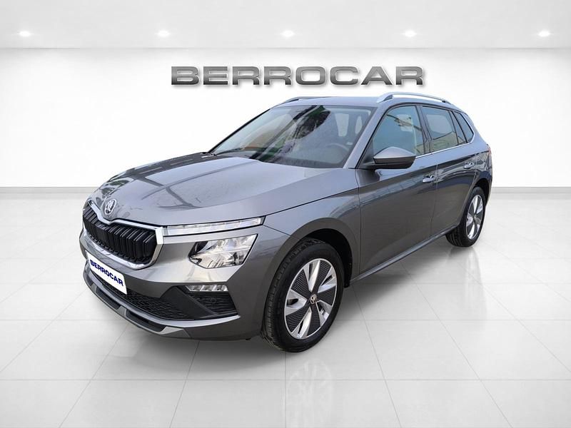 Usado Skoda Kamiq Ambition 95 CV (69 kW) 2024 Gris SUV