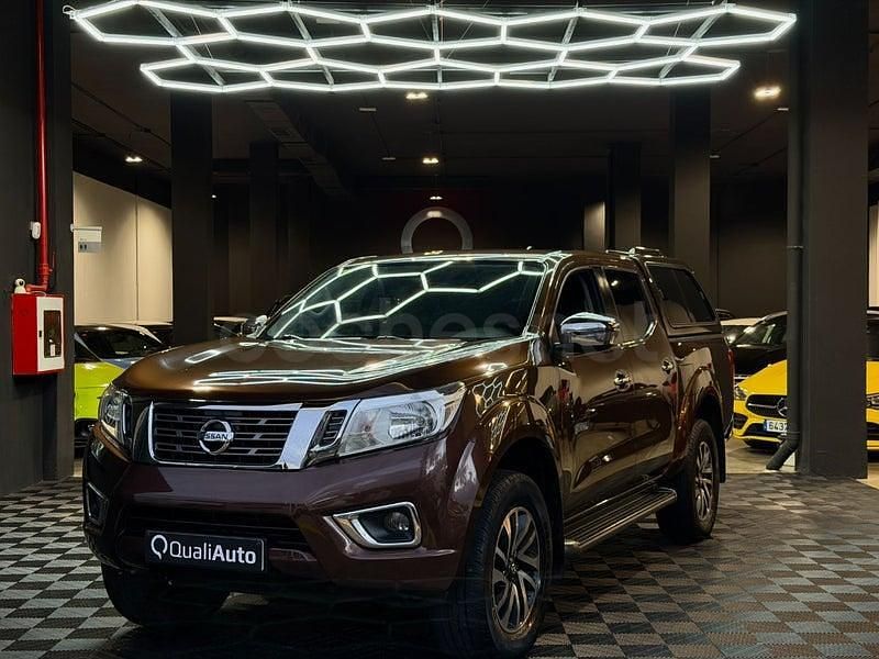 Usado Nissan Navara N-Connecta 160 CV (117 kW) 2020 Marrón Recogida
