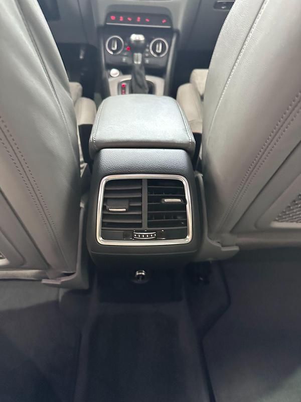 Usado Audi Q3 S-Line 184 CV (135 kW) 2016 Gris SUV