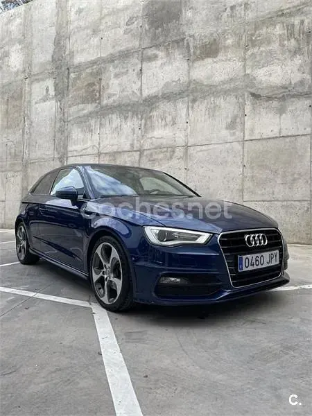 Usado Audi A3 S-Line 110 CV (80 kW) 2016 Azul Berlina