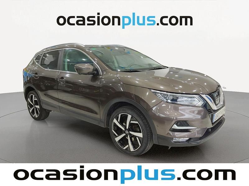 Usado Nissan Qashqai Tekna 163 CV (119 kW) 2017 Marrón SUV