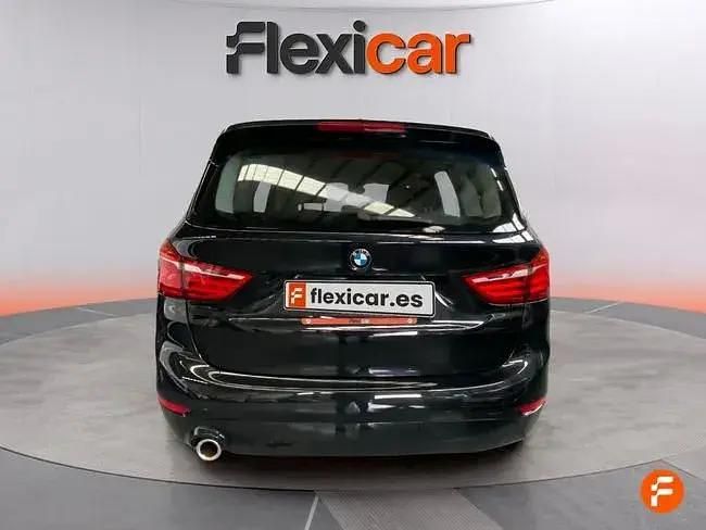 Usado BMW 218 140 HP (102 kW) 2020 Preto