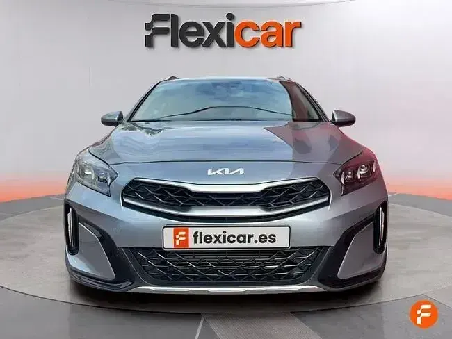 Usado Kia Ceed 160 CV (117 kW) 2023 Gris Utilitario
