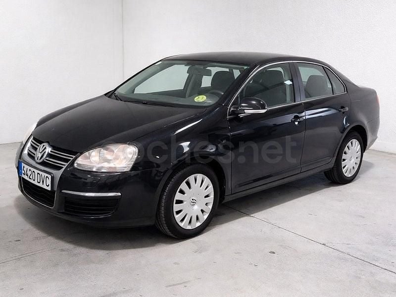 Usado VW Jetta Trendline 105 CV (77 kW) 2006 Negro Berlina