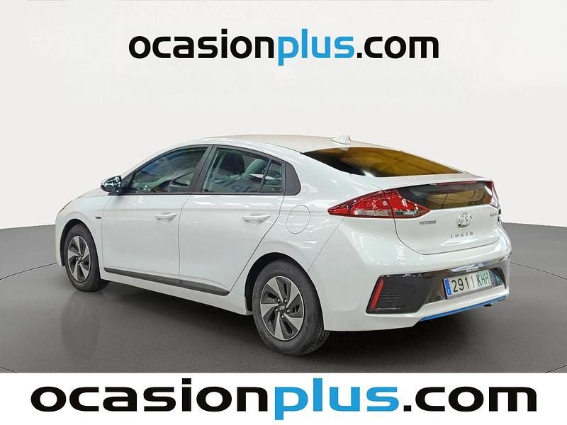 Usado Hyundai Ioniq 141 CV (103 kW) 2018 Blanco Utilitario