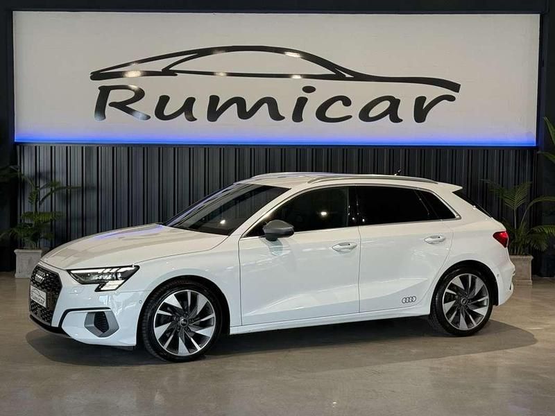 Usado Audi A3 Sportback S-Line 150 CV (110 kW) 2021 Blanco Utilitario