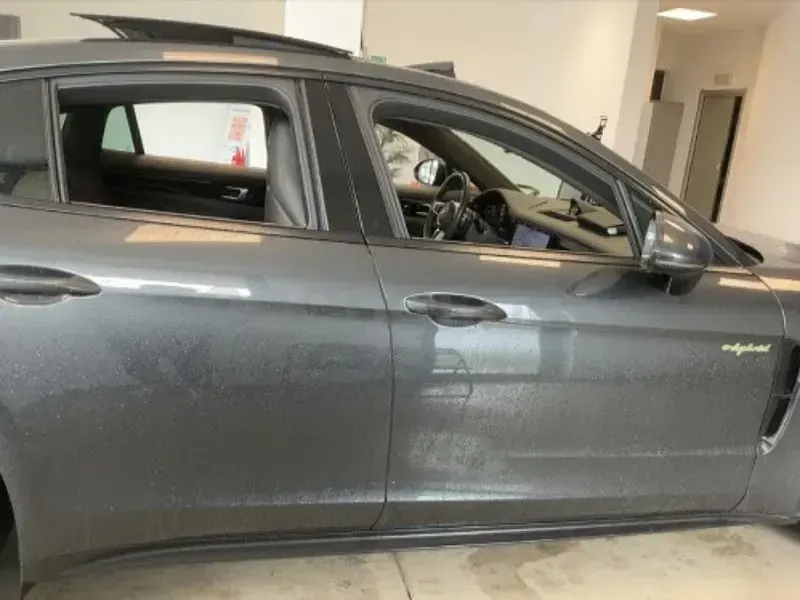 Usado Porsche Panamera 4 462 CV (339 kW) 2020 Gris / plata Berlina