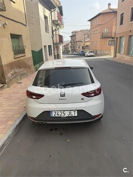 Usado Seat Leon FR 150 CV (110 kW) 2016 Blanco Berlina