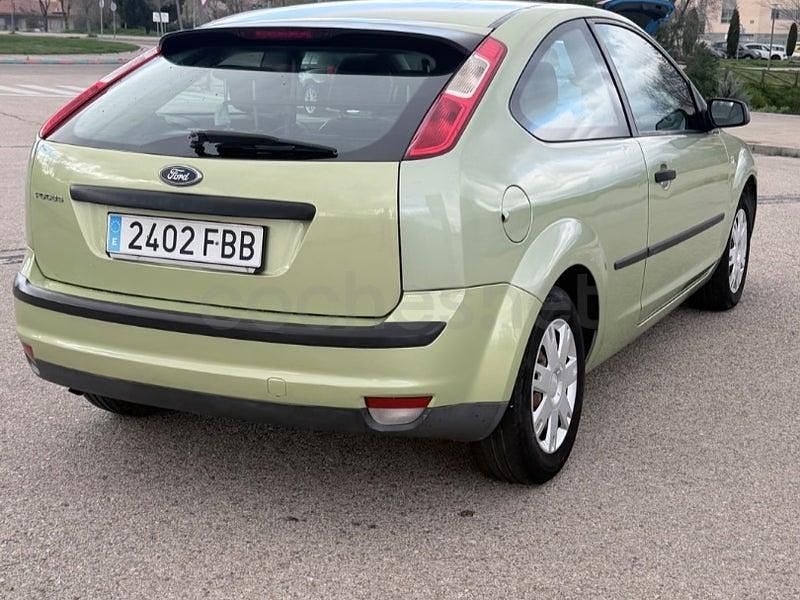 Usado Ford Focus Sport 115 CV (84 kW) 2007 Verde Berlina