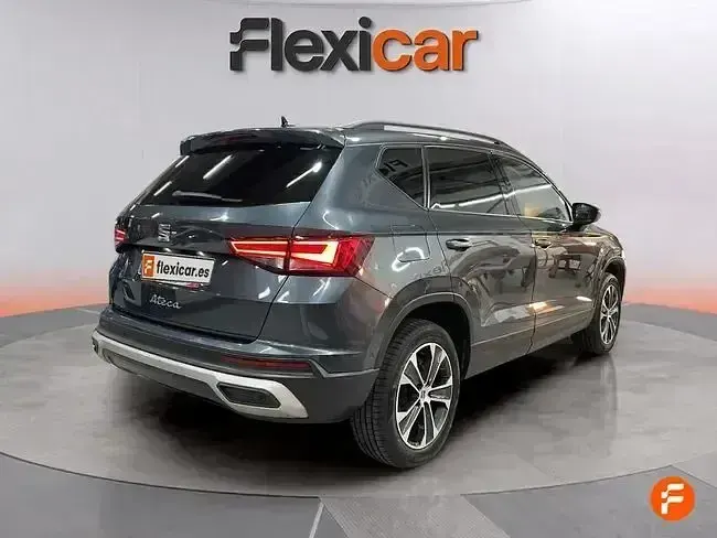 Käytetty Seat Ateca Style 150 HP (110 kW) 2021 Harmaa Katumaasturi
