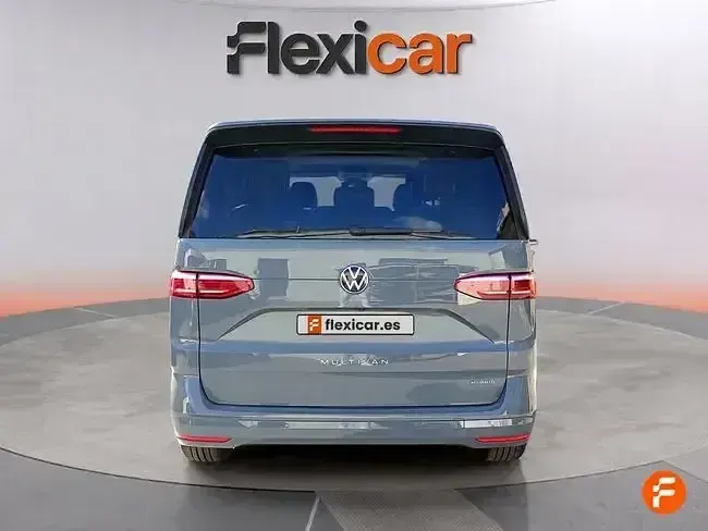 Usado VW Multivan 218 CV (160 kW) 2023 Gris Monovolumen