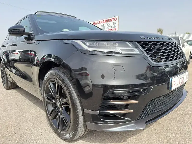 Usado Land Rover Range Rover Velar Dynamic 300 CV (220 kW) 2019 Negro SUV