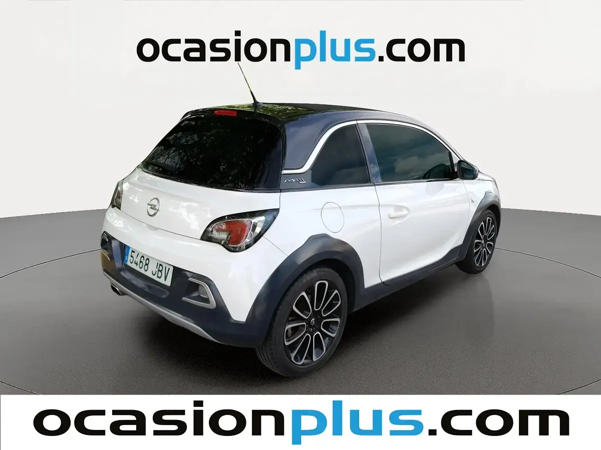 Usado Opel Adam Rocks 116 CV (85 kW) 2014 Blanco Utilitario