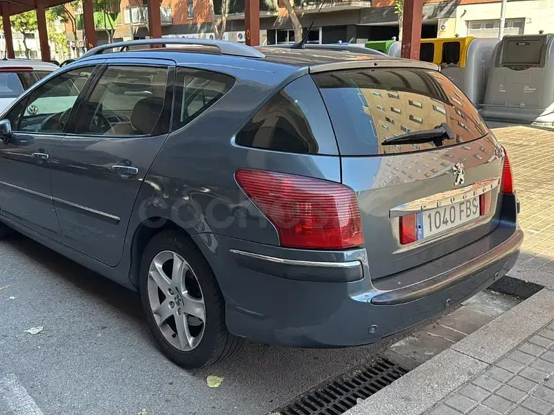 Usado Peugeot 407 136 CV (100 kW) 2006 Gris / plata Familiar