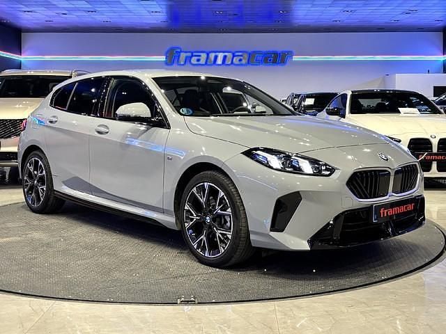 Usado BMW 120 163 CV (119 kW) 2025 Gris Utilitario