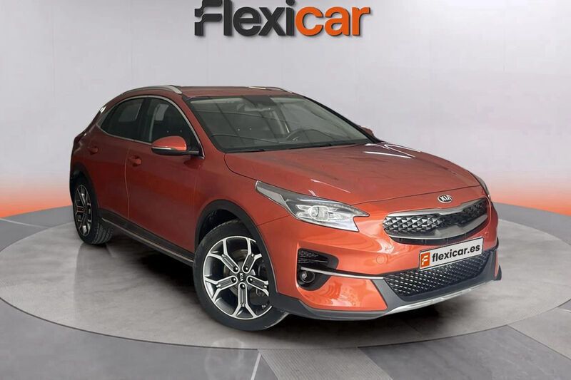 Naranja Usado 2021 Kia XCeed SUV | 15.490 € (Precio justo) - Imagen 1/4