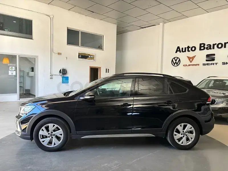 Usado VW Taigo Life 110 CV (80 kW) 2022 Negro SUV