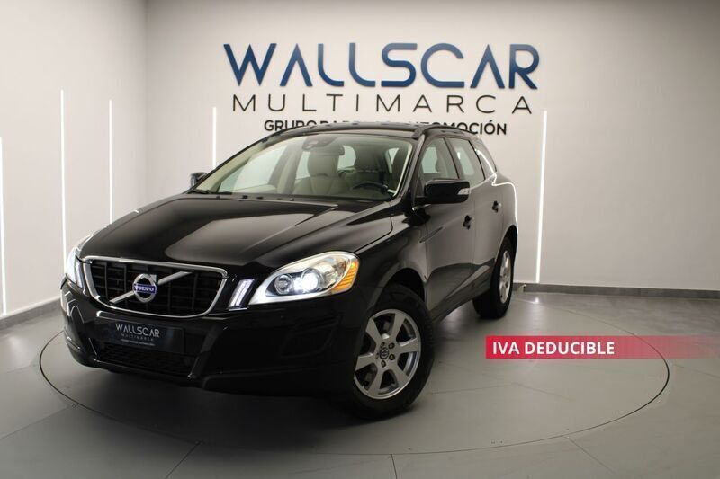 Negro Usado 2012 Volvo XC60 Momentum SUV | 13.900 € (Precio justo) - Imagen 1/4