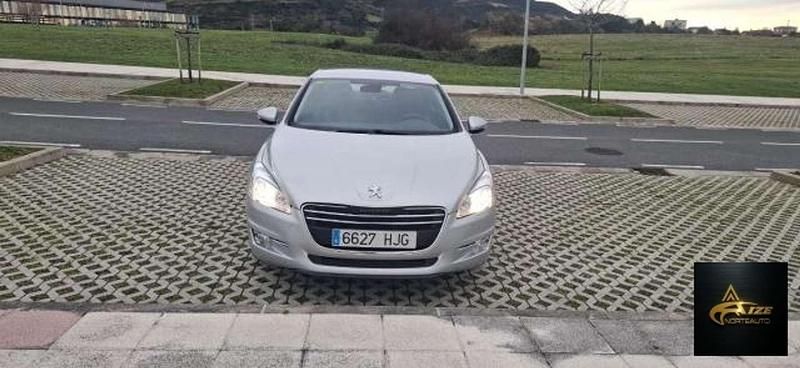 Usado Peugeot 508 Active 140 CV (102 kW) 2012 Gris / plata Berlina