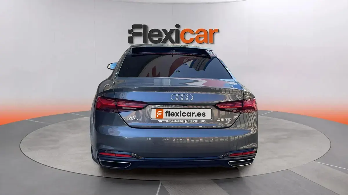 Usado Audi Coupé Premium 163 CV (119 kW) 2021 Gris Coupe