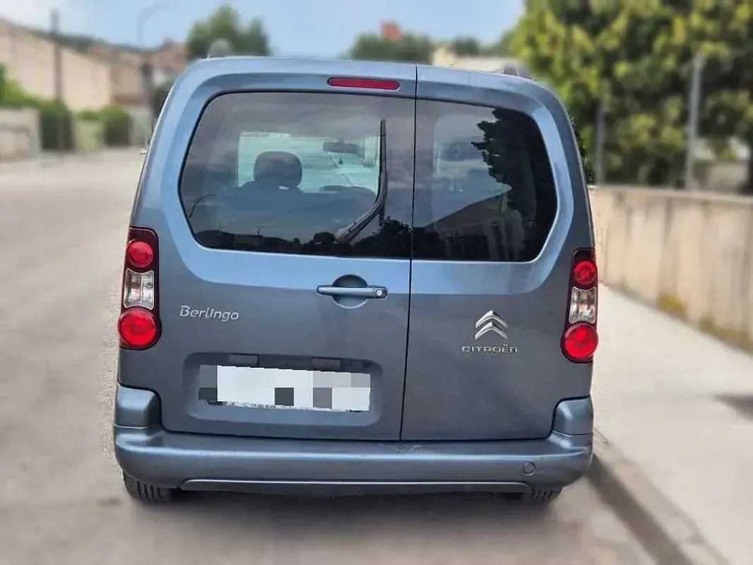 Usado Citroën Berlingo Seduction 114 CV (83 kW) 2012 Azul Monovolumen