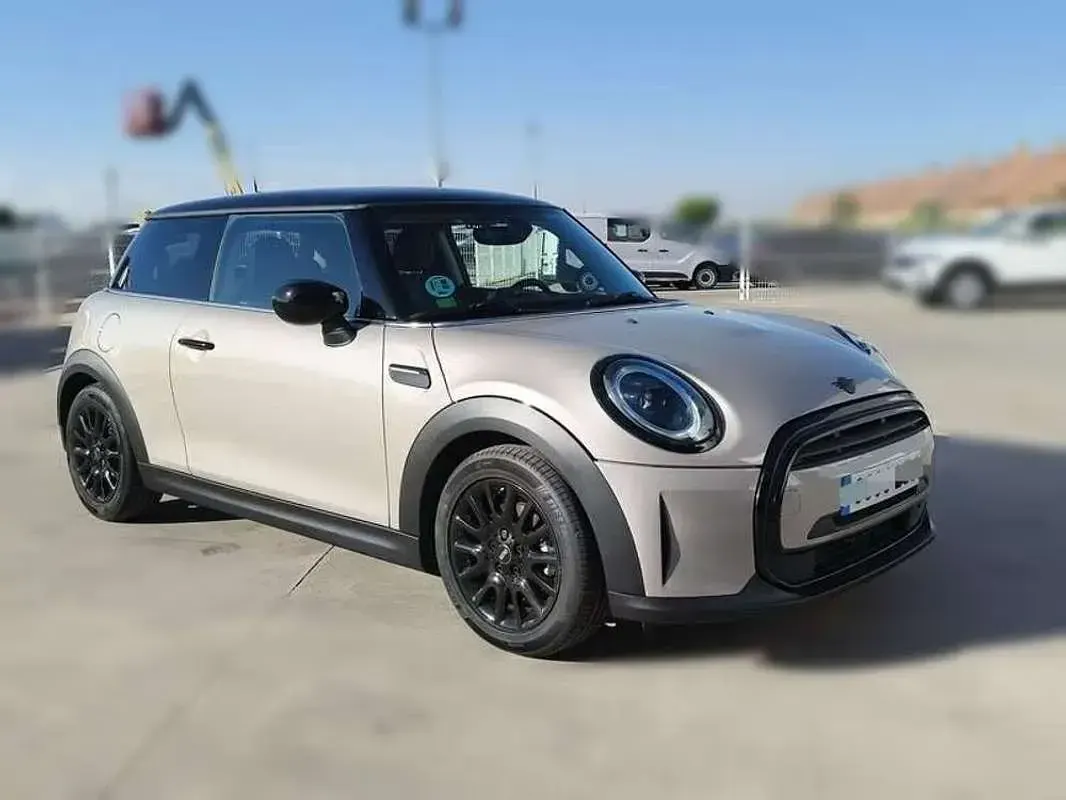 Usado Mini Cooper 136 CV (100 kW) 2022 Gris Utilitario
