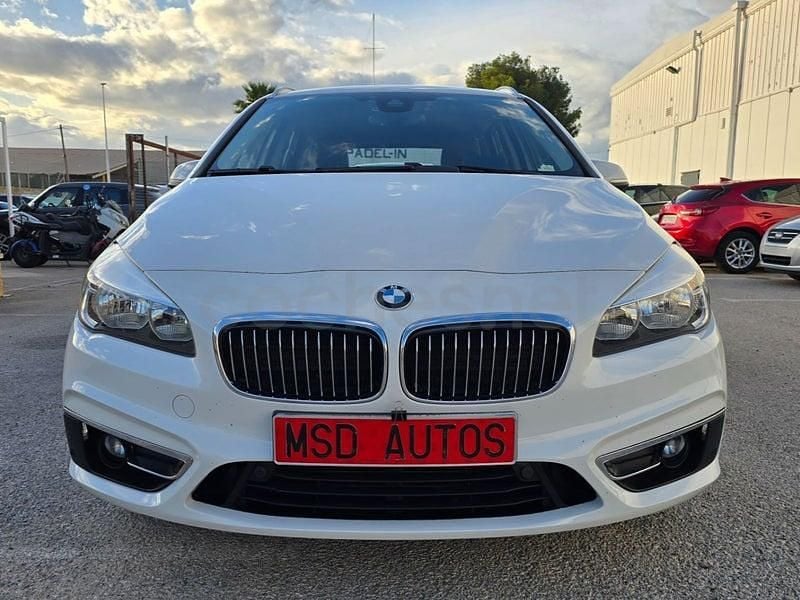 Blanco Usado 2015 BMW 218 Comfort Edition Familiar | 9500 € (Super precio) - Imagen 1/4
