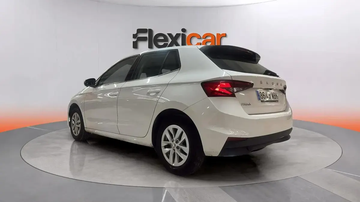 Occasion Skoda Fabia Ambition 80 PK (58 kW) 2022 Wit Hatchback