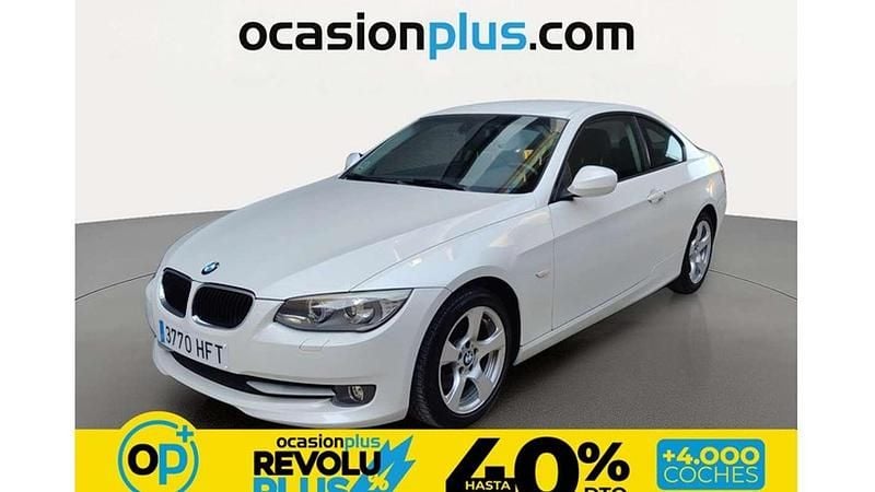 Usado BMW 320 184 CV (135 kW) 2011 Blanco Coupe