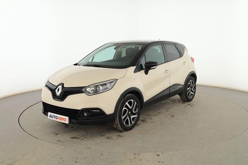 Usado Renault Captur Zen 90 CV (66 kW) 2016 Beige SUV
